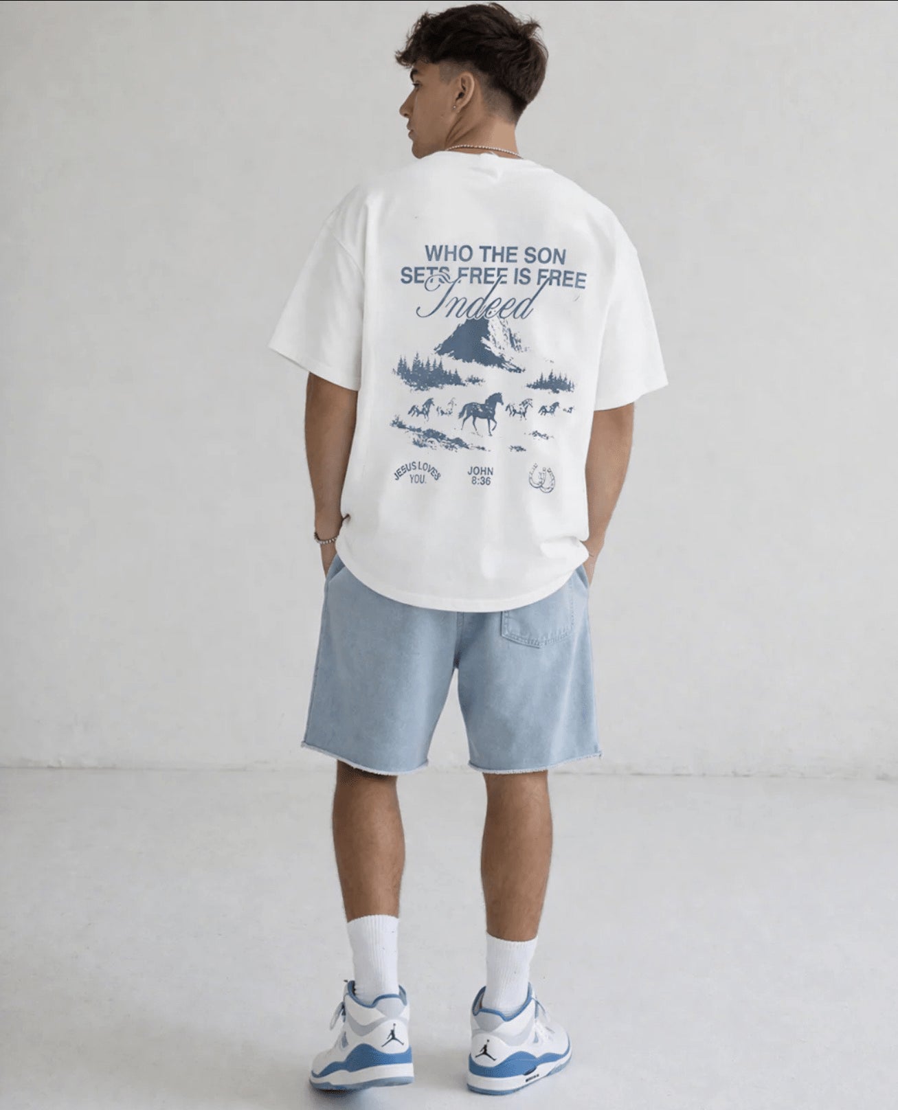 NEW || "Free Indeed" Tee - SS T-Shirt | Jesus Loves You