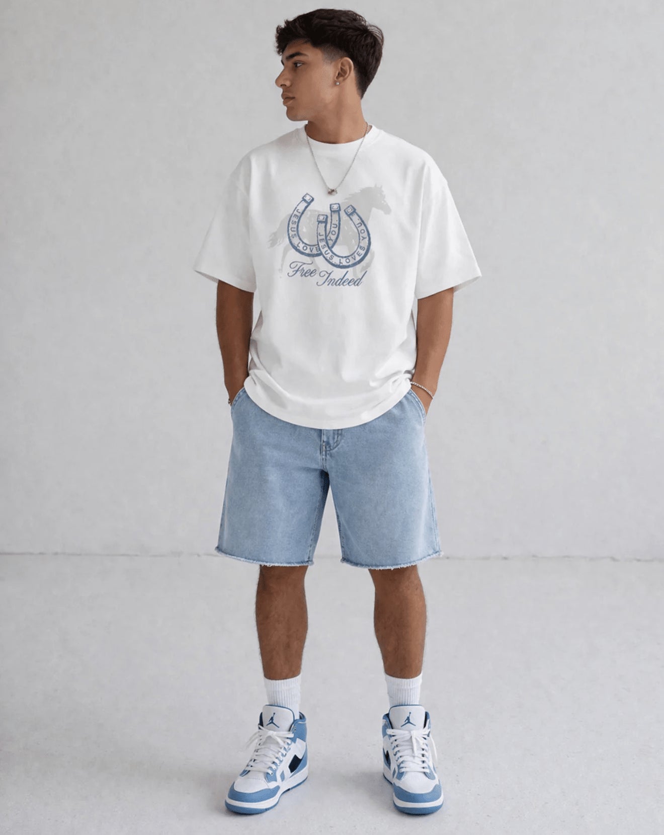 NEW || "Free Indeed" Tee - SS T-Shirt | Jesus Loves You