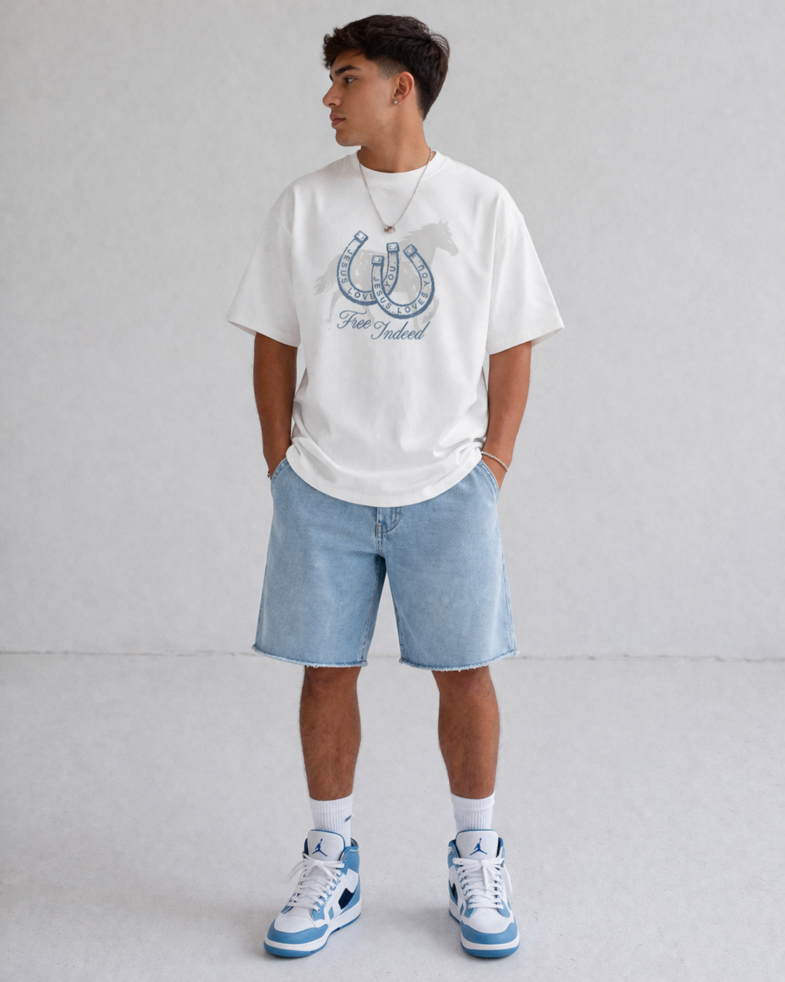 NEW || "Free Indeed" Tee Jesus Loves You