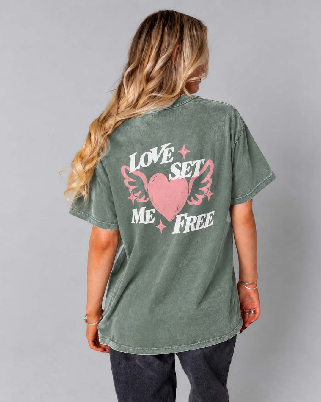 NEW || "Love Set Me Free" Comfort Colors Tee